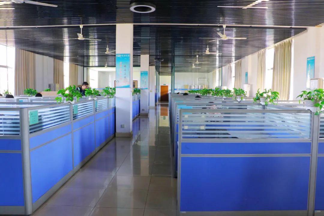 1649492086412611.jpg 18.jpg