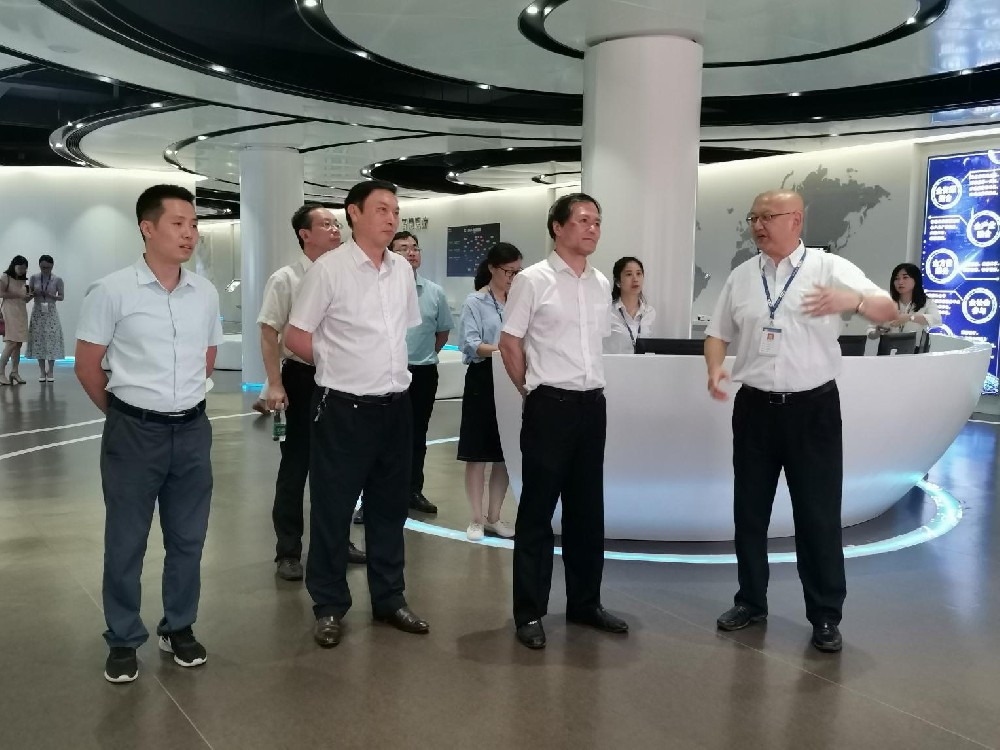 江西省科協(xié)黨組書記、副主席羅瑩蒞臨憶源科技調(diào)研指導(dǎo)