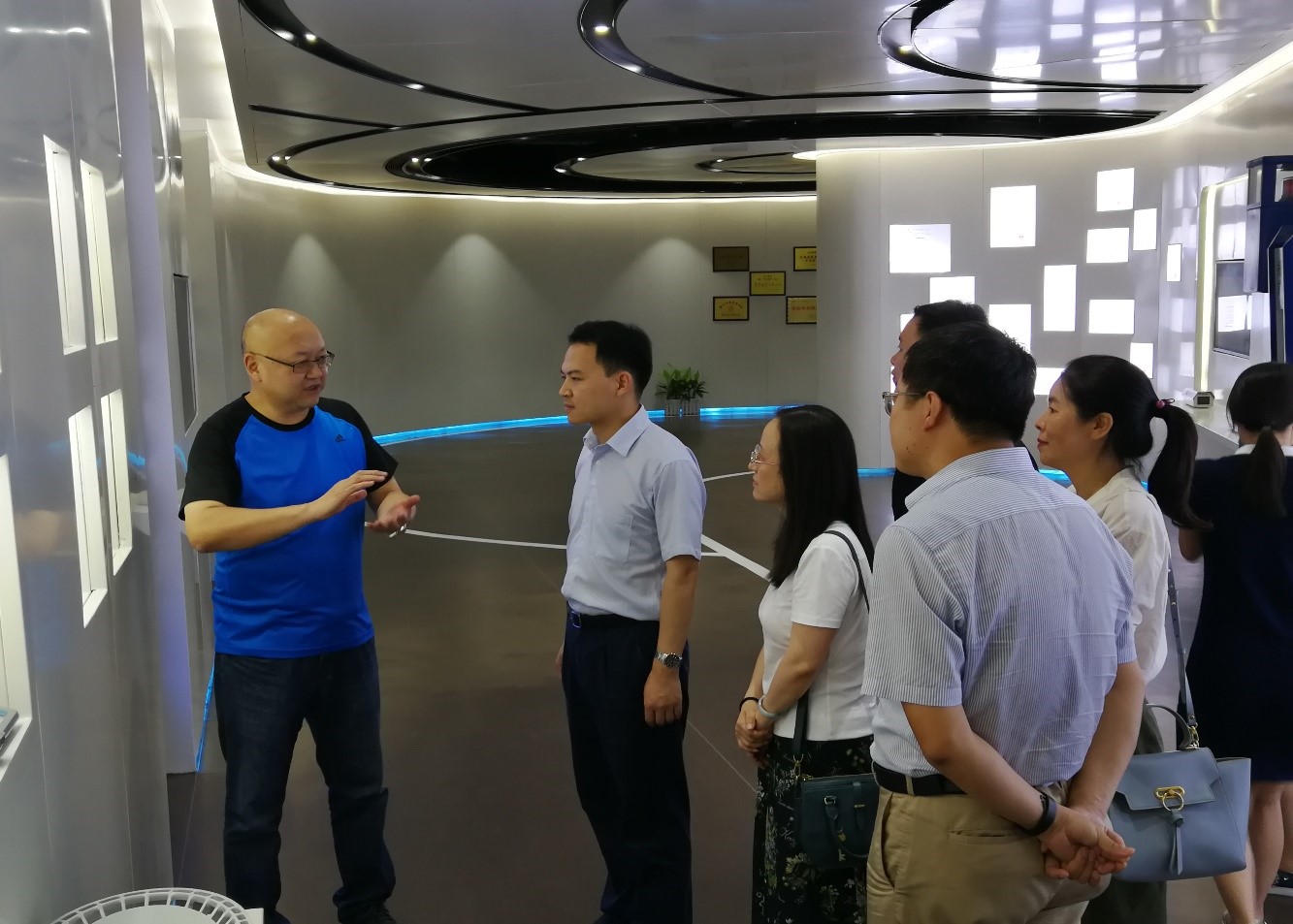 1652519093273695.jpg 1562571871324846.jpg